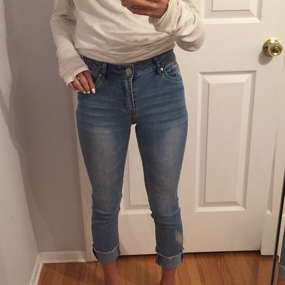 3/$15 Stretchy jeans - Picture 1 of 3